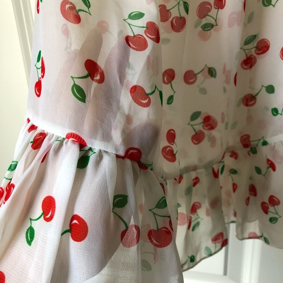 Strapless baby doll top, cherries 🍒 print, sheer - Picture 2 of 2
